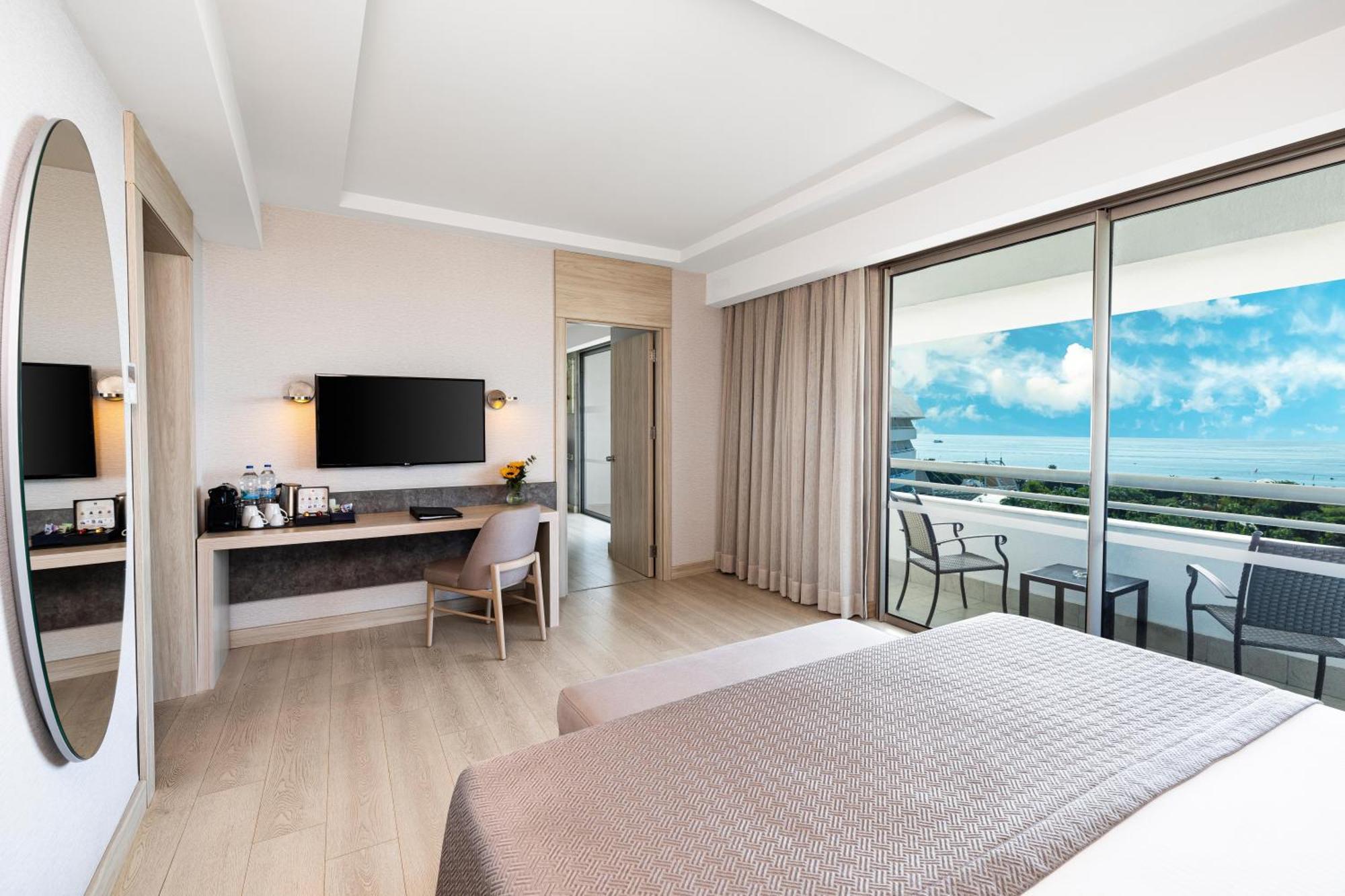 Concorde De Luxe Resort Αττάλεια Εξωτερικό φωτογραφία Deluxe Ocean View